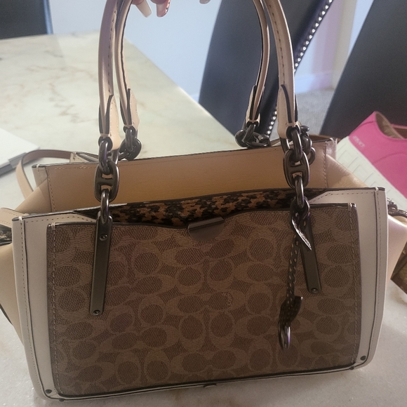 Purse - Picture 2 of 6